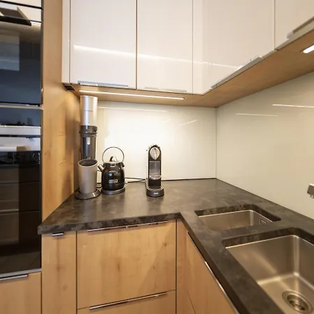 Chasa Emerita Moderne 3,5-zimmer Terrassenwohnung Mit Panoramablick * סקואול