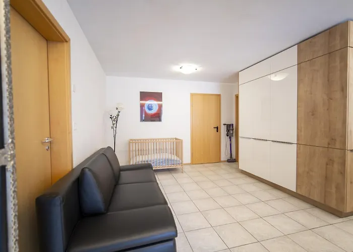 Apartment Chasa Emerita Moderne 3,5-zimmer Terrassenwohnung Mit Panoramablick *