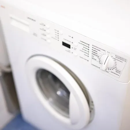 Chasa Emerita Moderne 3,5-zimmer Terrassenwohnung Mit Panoramablick