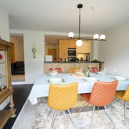 Lägenhet Chasa Emerita Moderne 3,5-zimmer Terrassenwohnung Mit Panoramablick Scuol